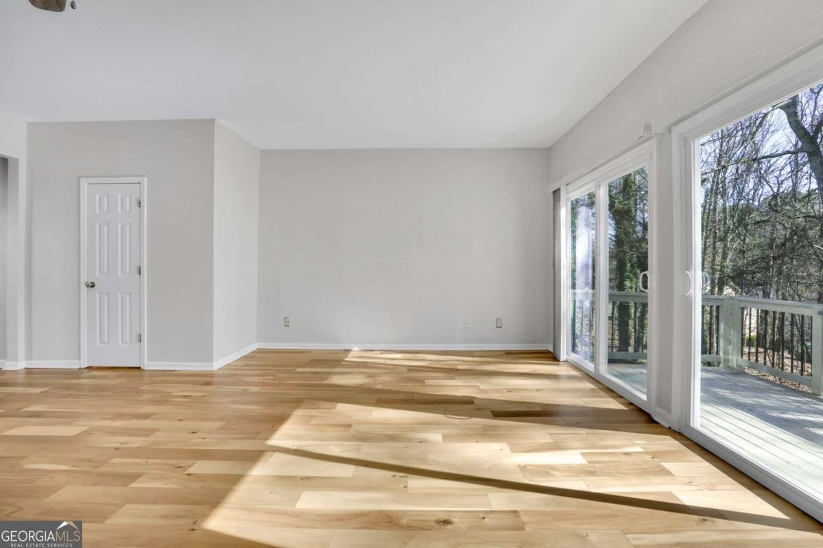 9165 Nesbit Ferry Road Alpharetta - Photo 14