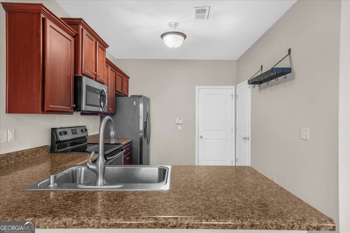 27 Longleaf Circle Fairburn - Photo 17