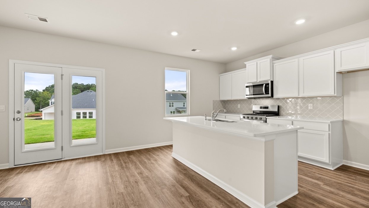 142 Defilippe Drive Statham - Photo 7