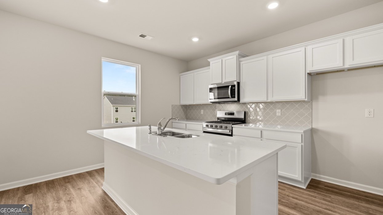 142 Defilippe Drive Statham - Photo 9