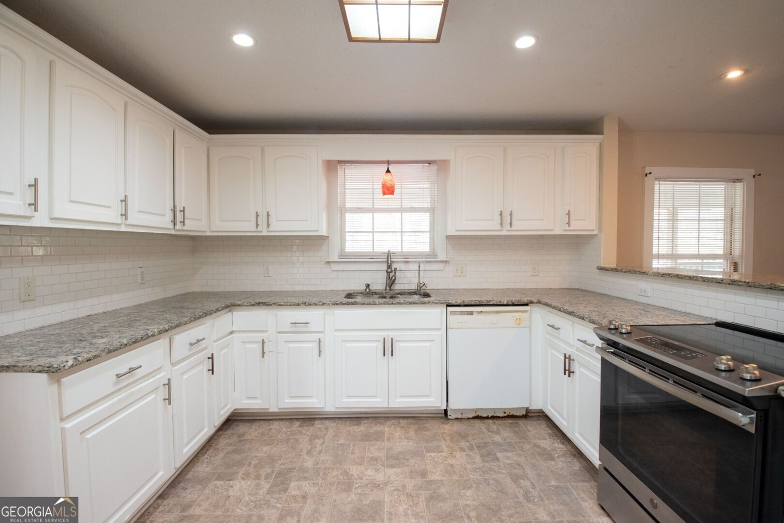 3323 Clarks Bluff Road Kingsland - Photo 10