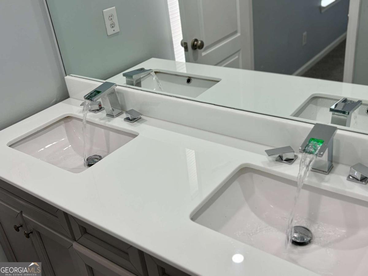 6347 Ellenwood Drive Rex - Photo 17