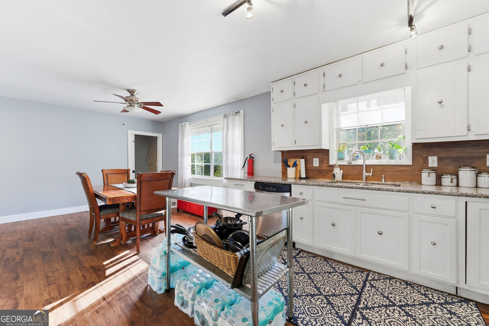 3033 Thrasher Circle Decatur - Photo 9