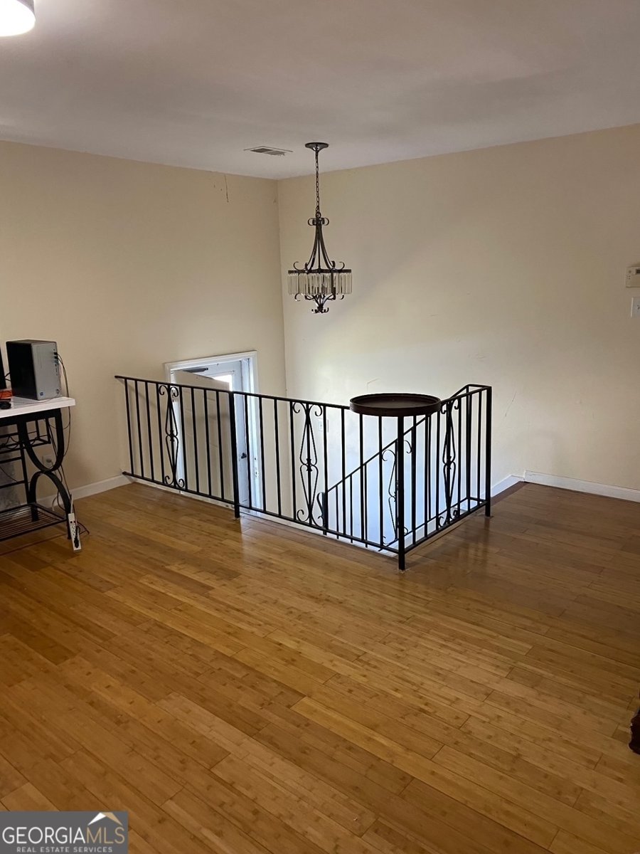 1025 Lynwood Place Forest Park - Photo 6