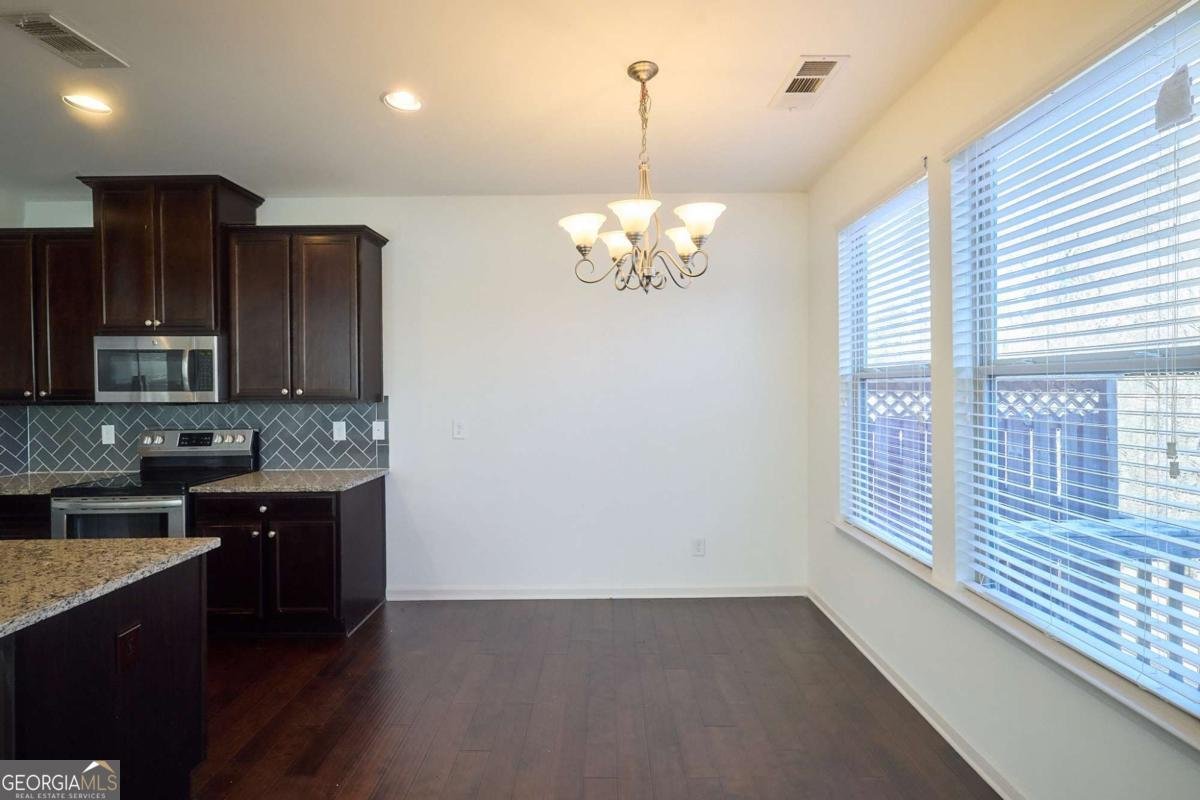 1942 Paxton Ridge Court Lilburn - Photo 10