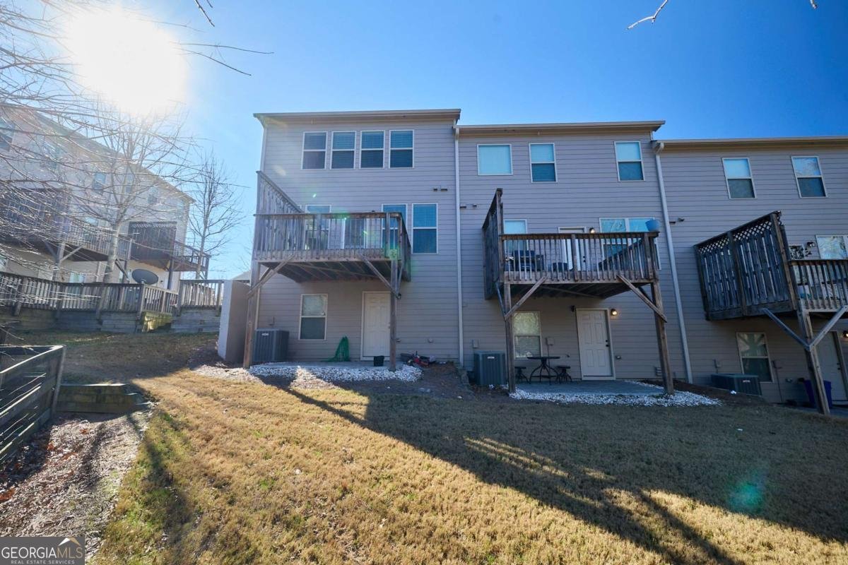 1942 Paxton Ridge Court Lilburn - Photo 32