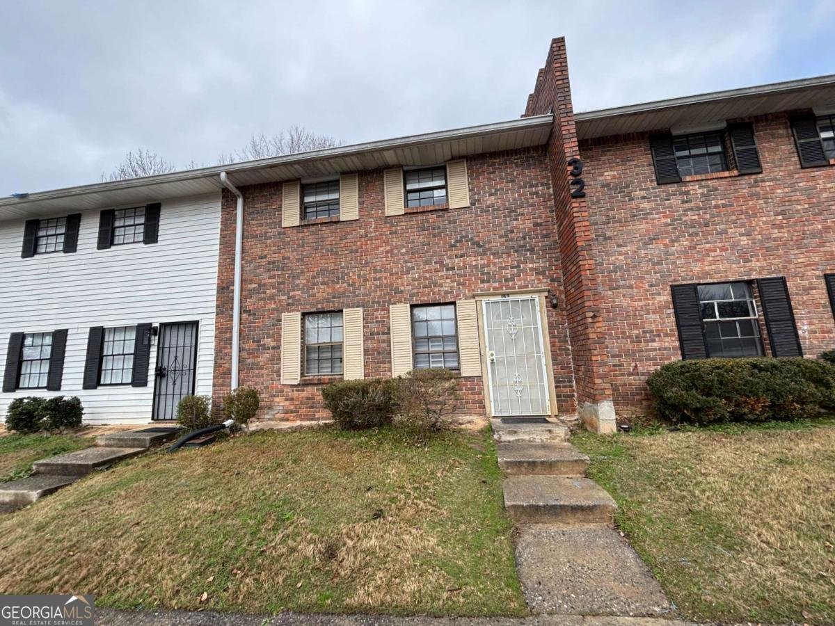 6354 Shannon Parkway Union City - Photo 1