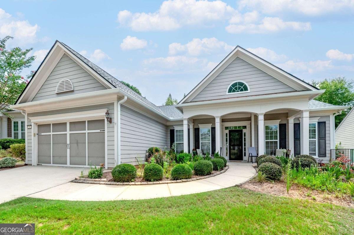 230 Begonia Court Griffin - Photo 1