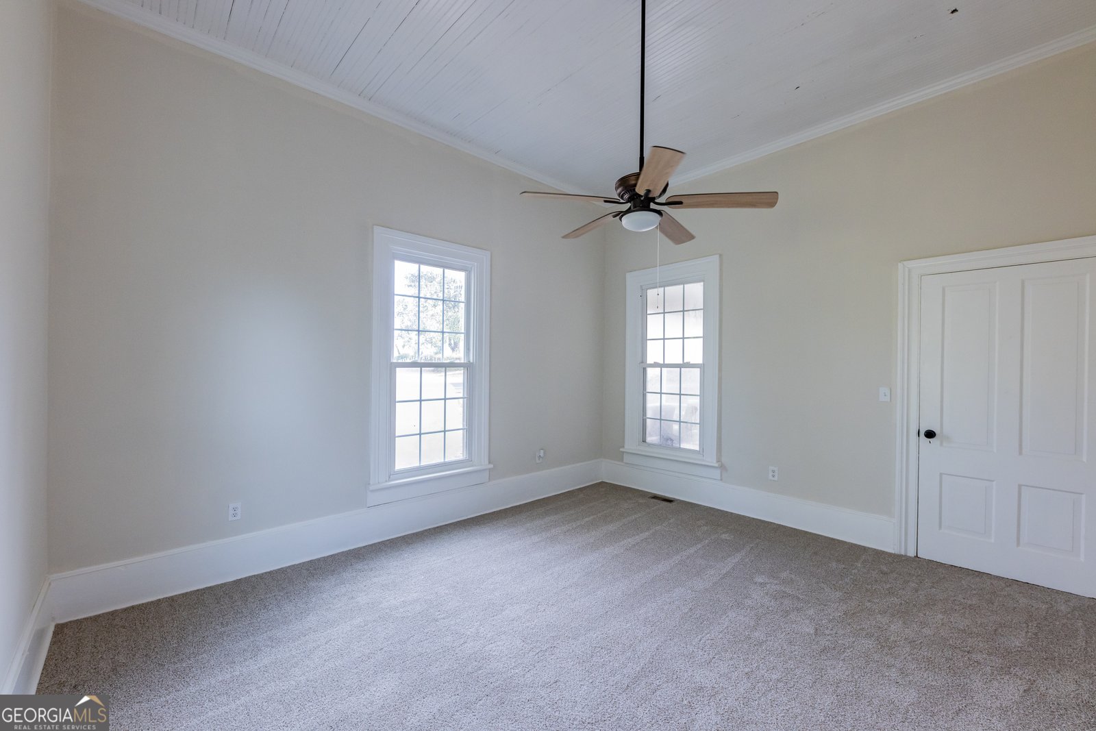 321 Main Street Thomaston - Photo 14