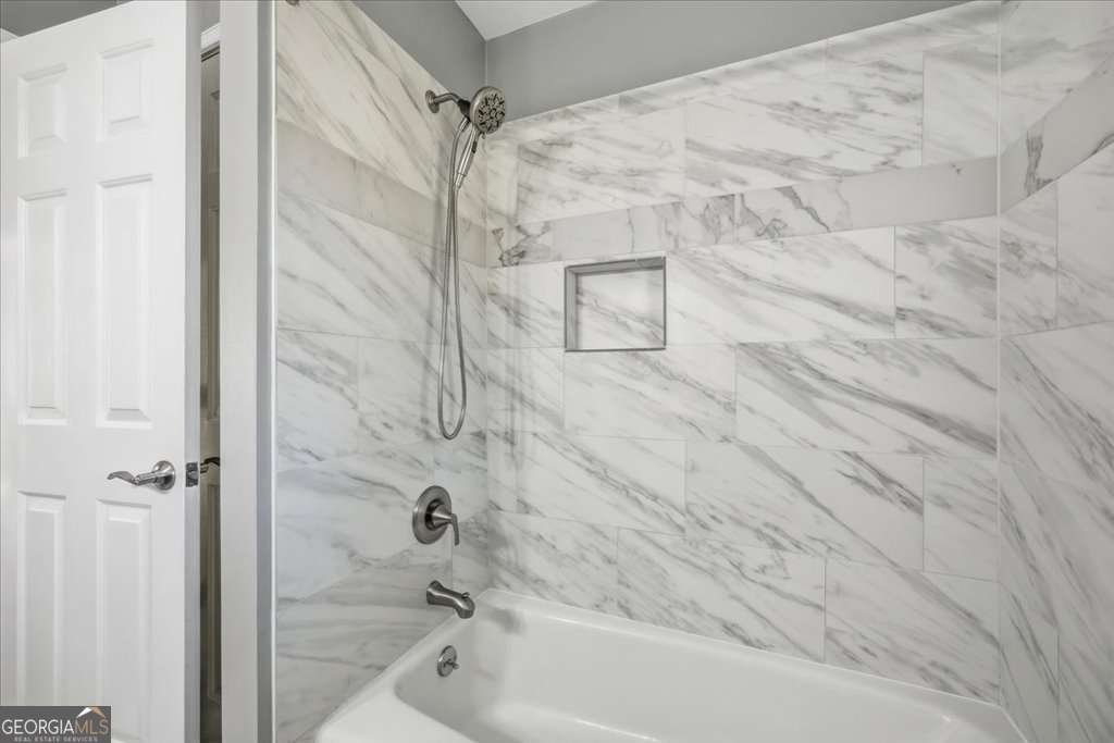 4228 Allenhurst Drive Peachtree Corners - Photo 29