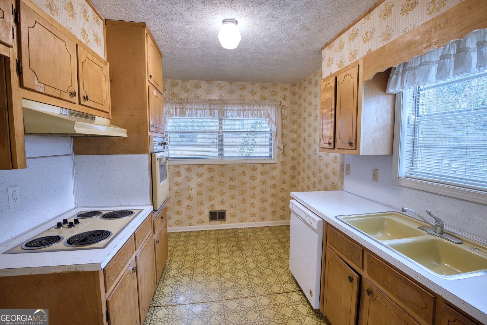 6100 Mincey Road Stone Mountain - Photo 11