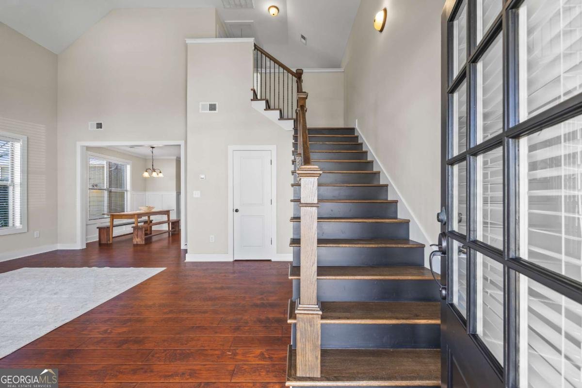 149 Russell Way Athens - Photo 6