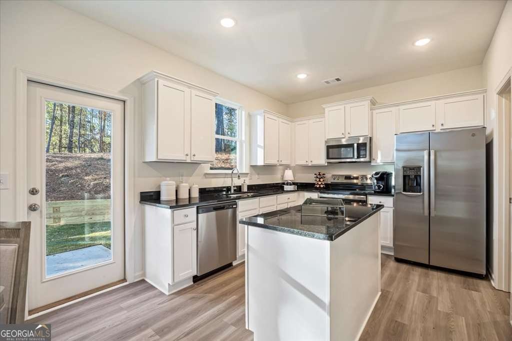 1833 Dawn Road Conyers - Photo 8