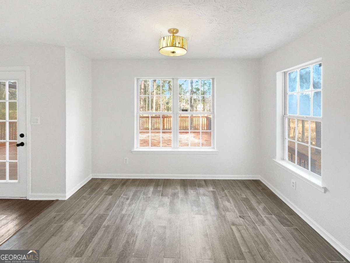 1419 Fall River Drive Conyers - Photo 13