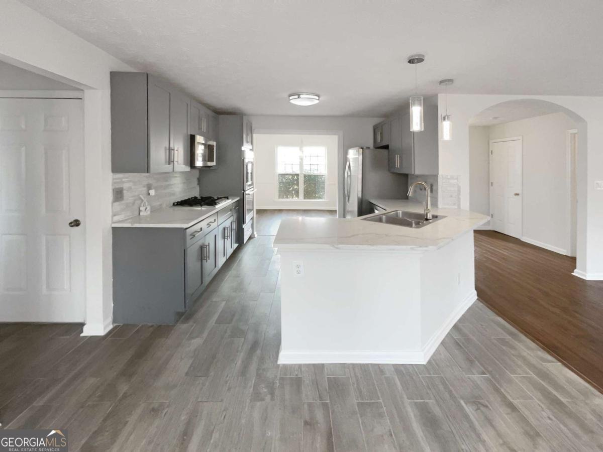 1419 Fall River Drive Conyers - Photo 7