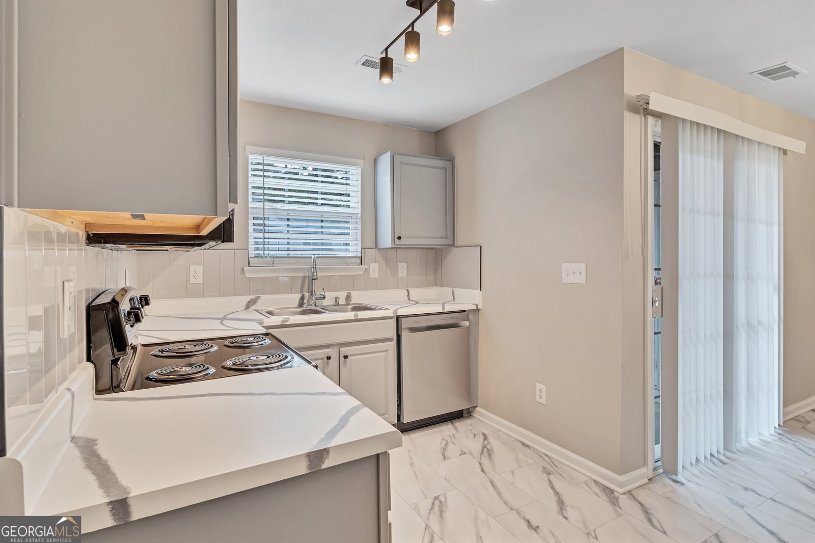 1843 Devon Drive Atlanta - Photo 6