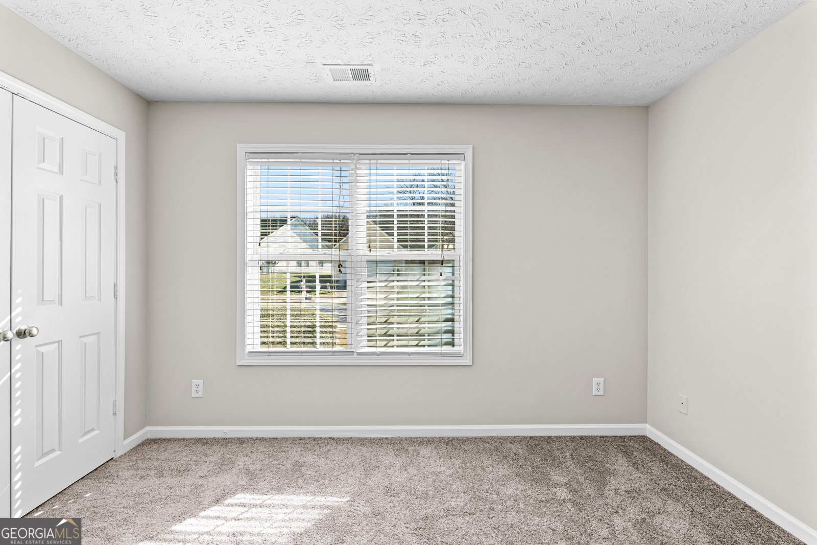 160 Charleston Place Covington - Photo 7