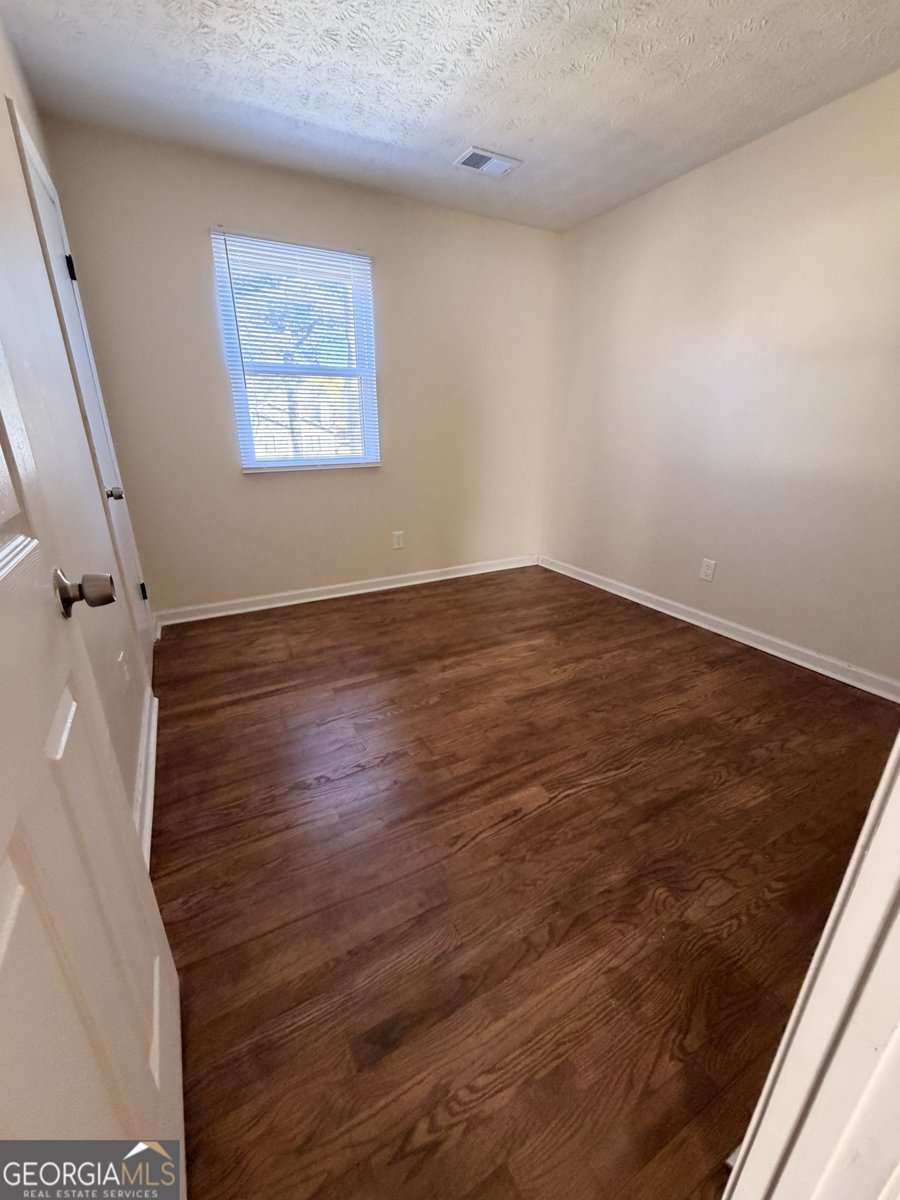 5655 Pine Meadows Court Morrow - Photo 17