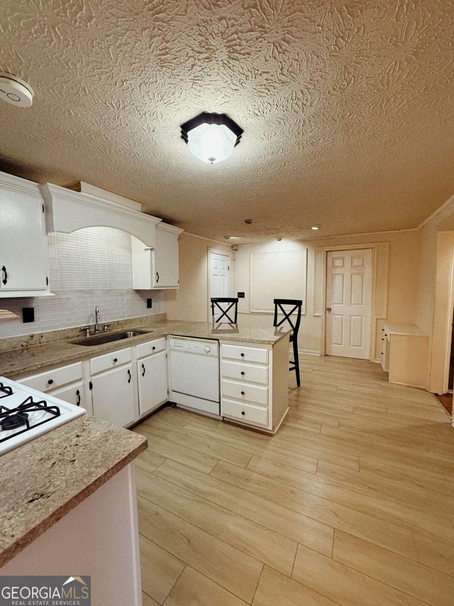 815 Sunfield Drive Lilburn - Photo 7