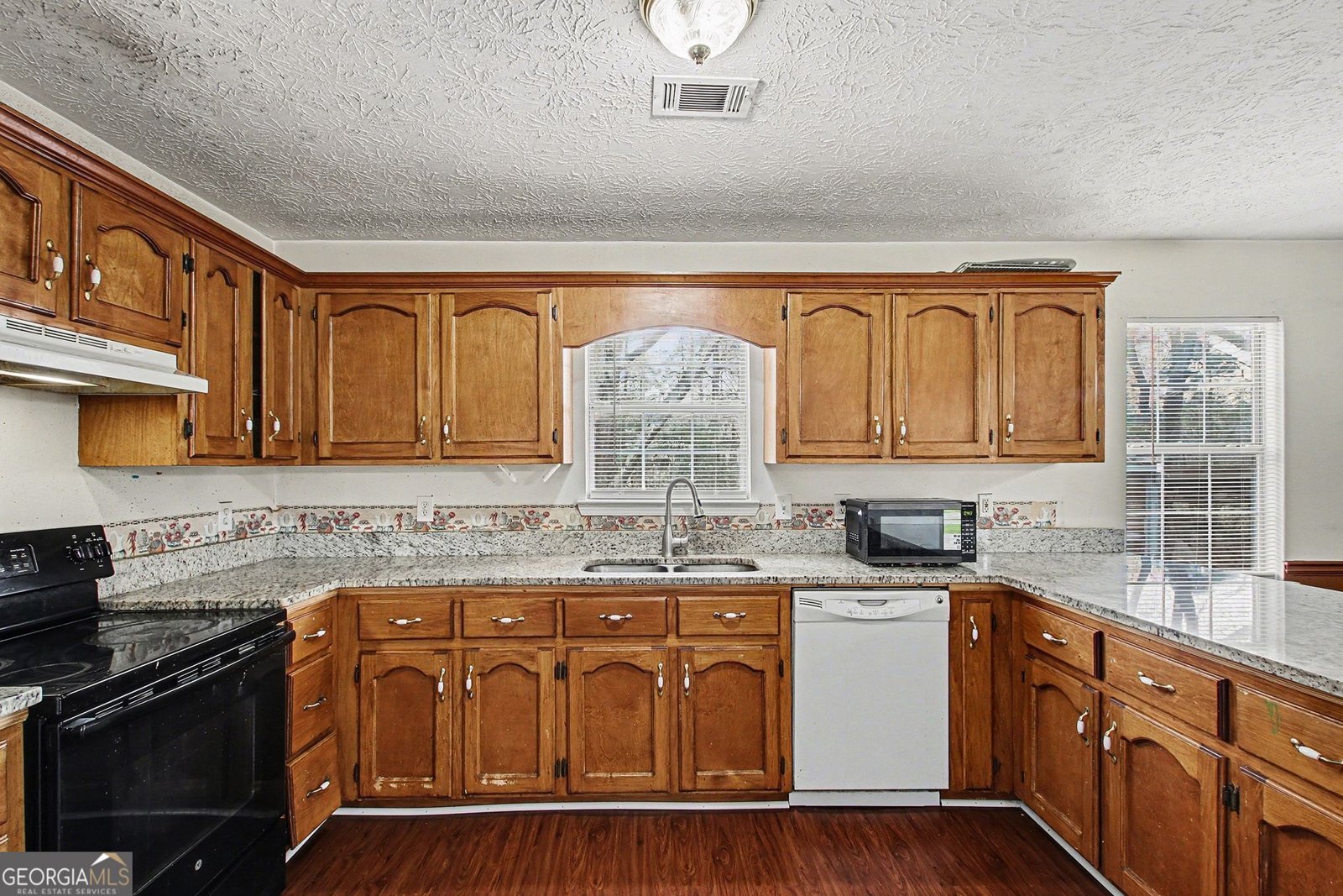 297 Park Place Auburn - Photo 7