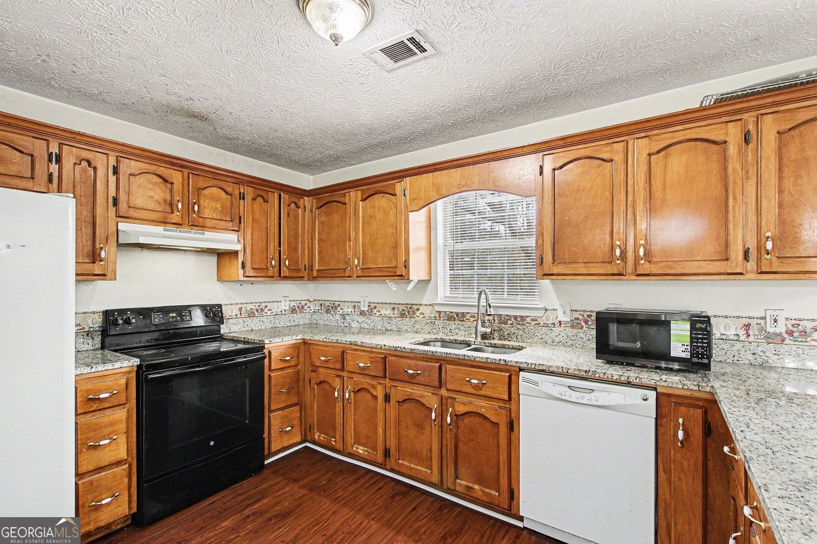 297 Park Place Auburn - Photo 8