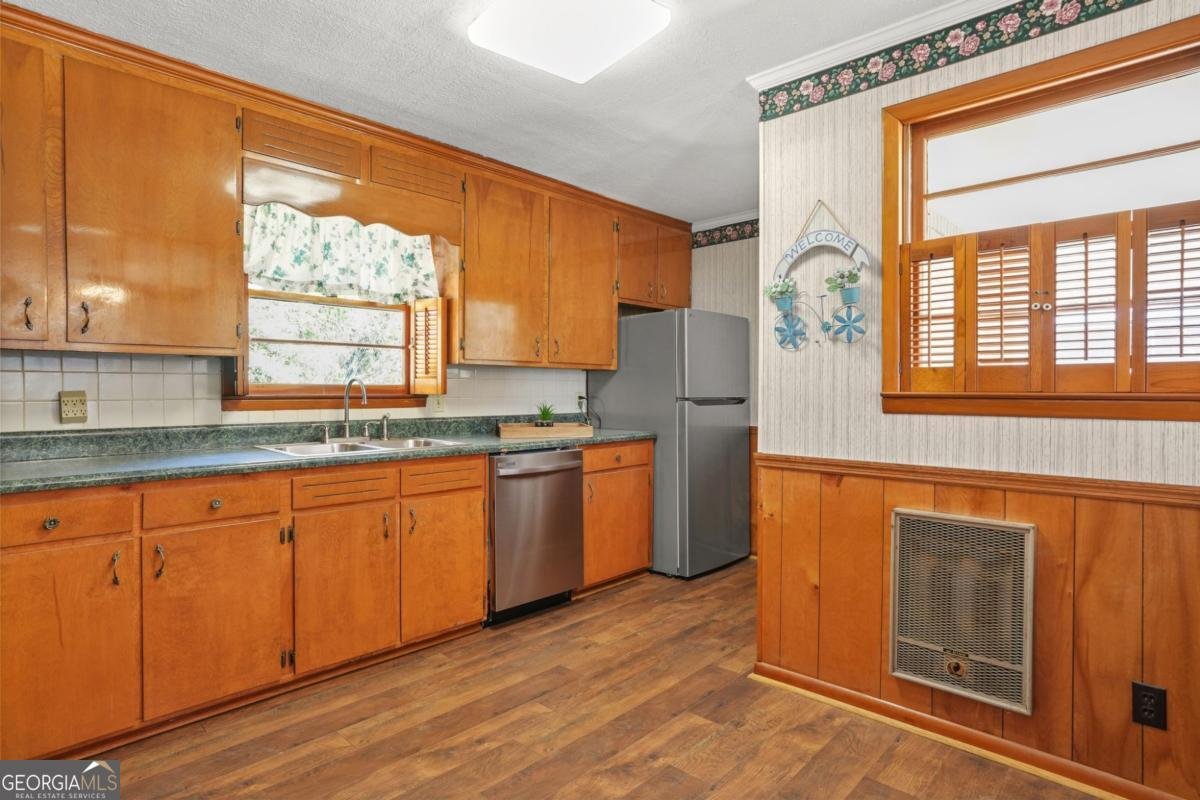 197 Buena Vista Street Winder - Photo 10