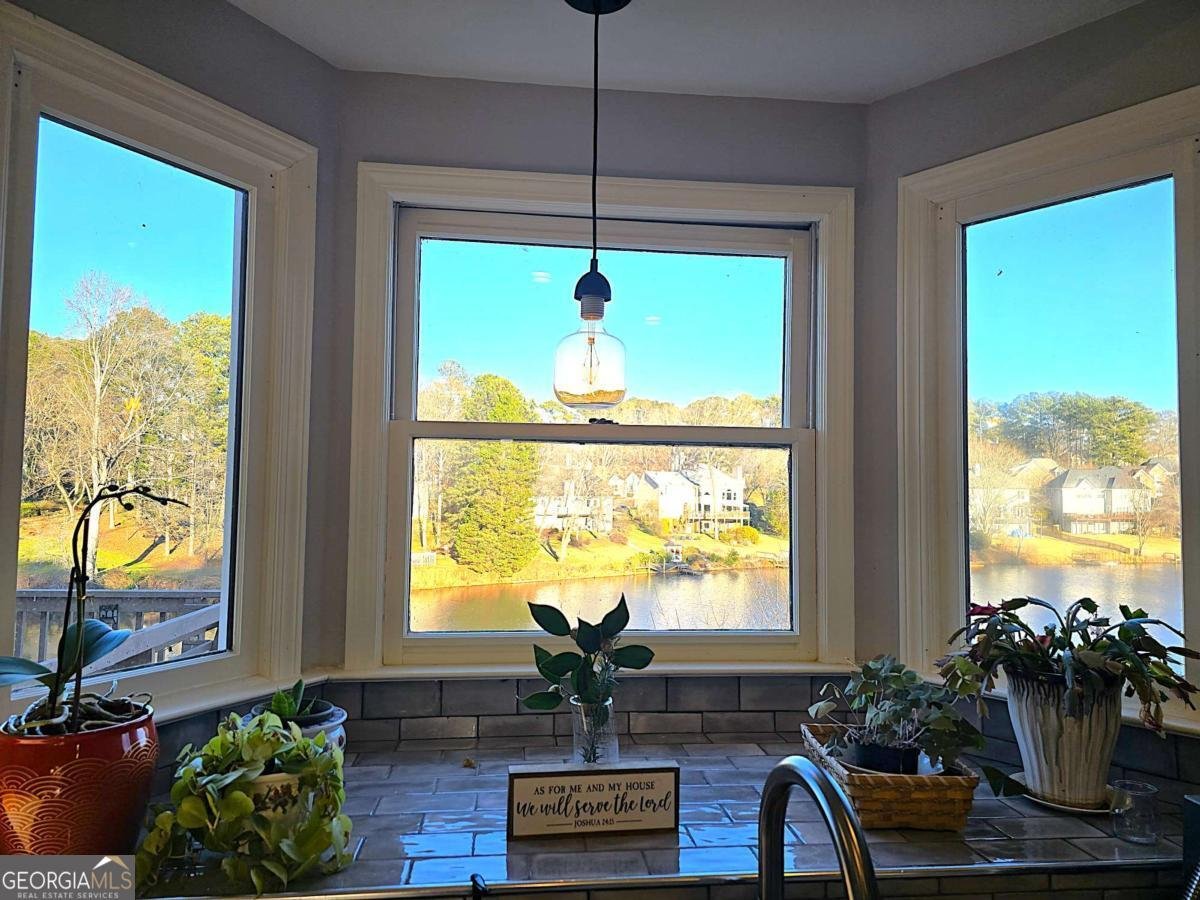 2285 Wildwood Lake Drive Suwanee - Photo 7