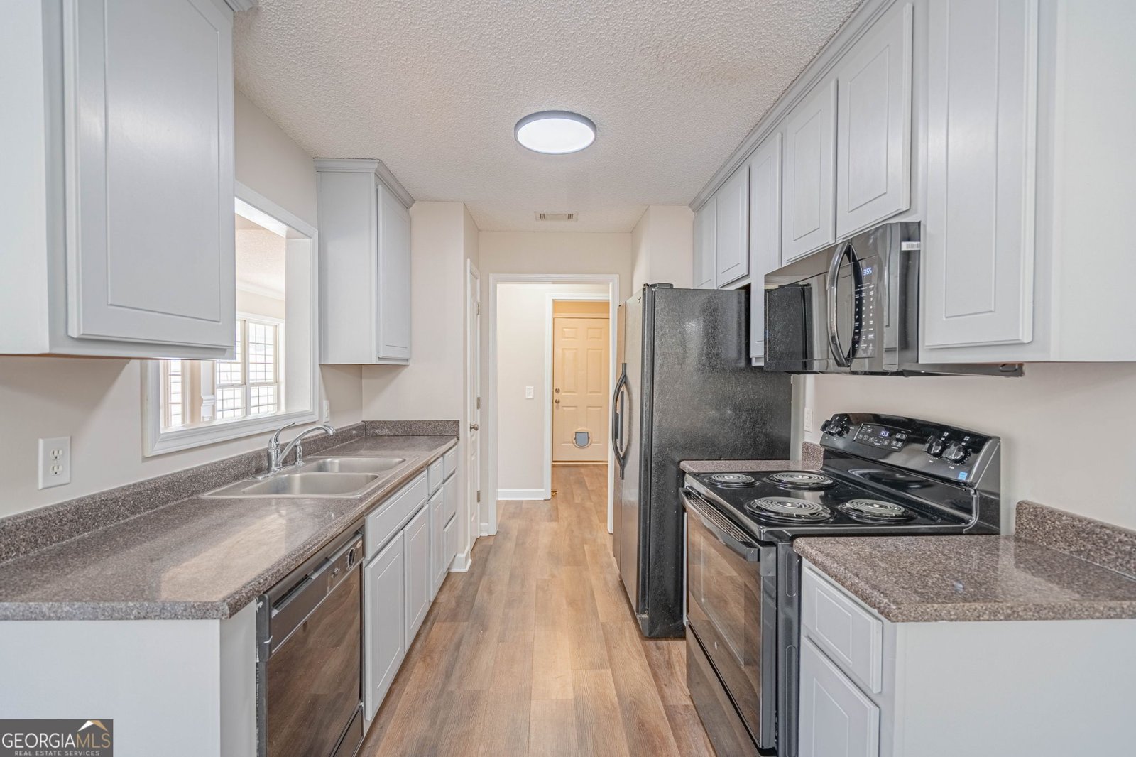 404 Sir Arthur Court Guyton - Photo 16