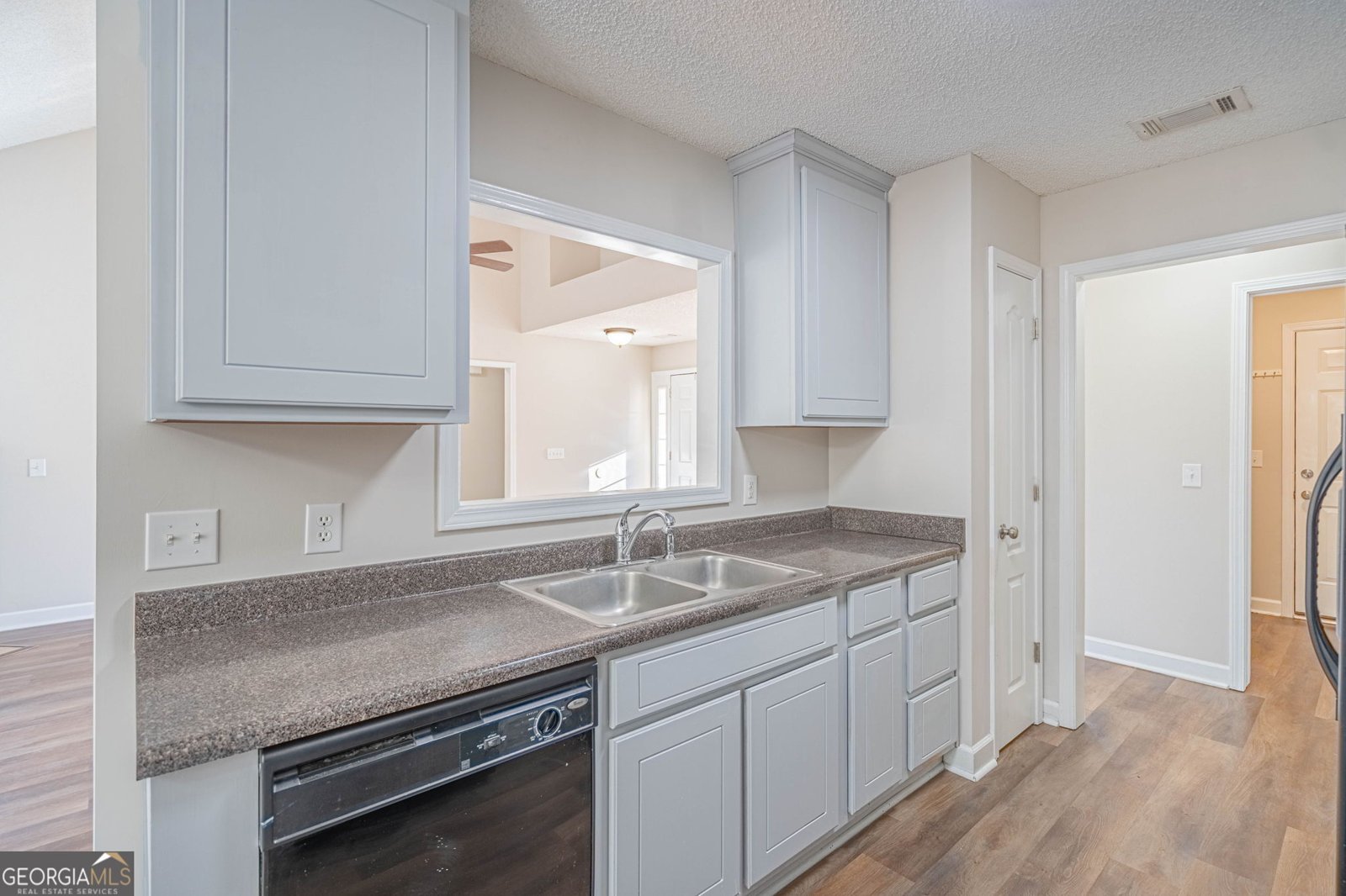 404 Sir Arthur Court Guyton - Photo 17