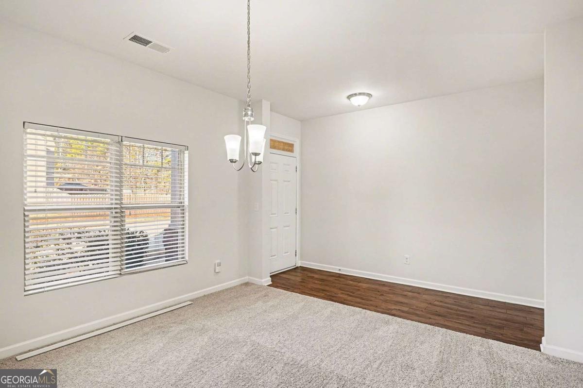 164 Mary Jane Lane Covington - Photo 13