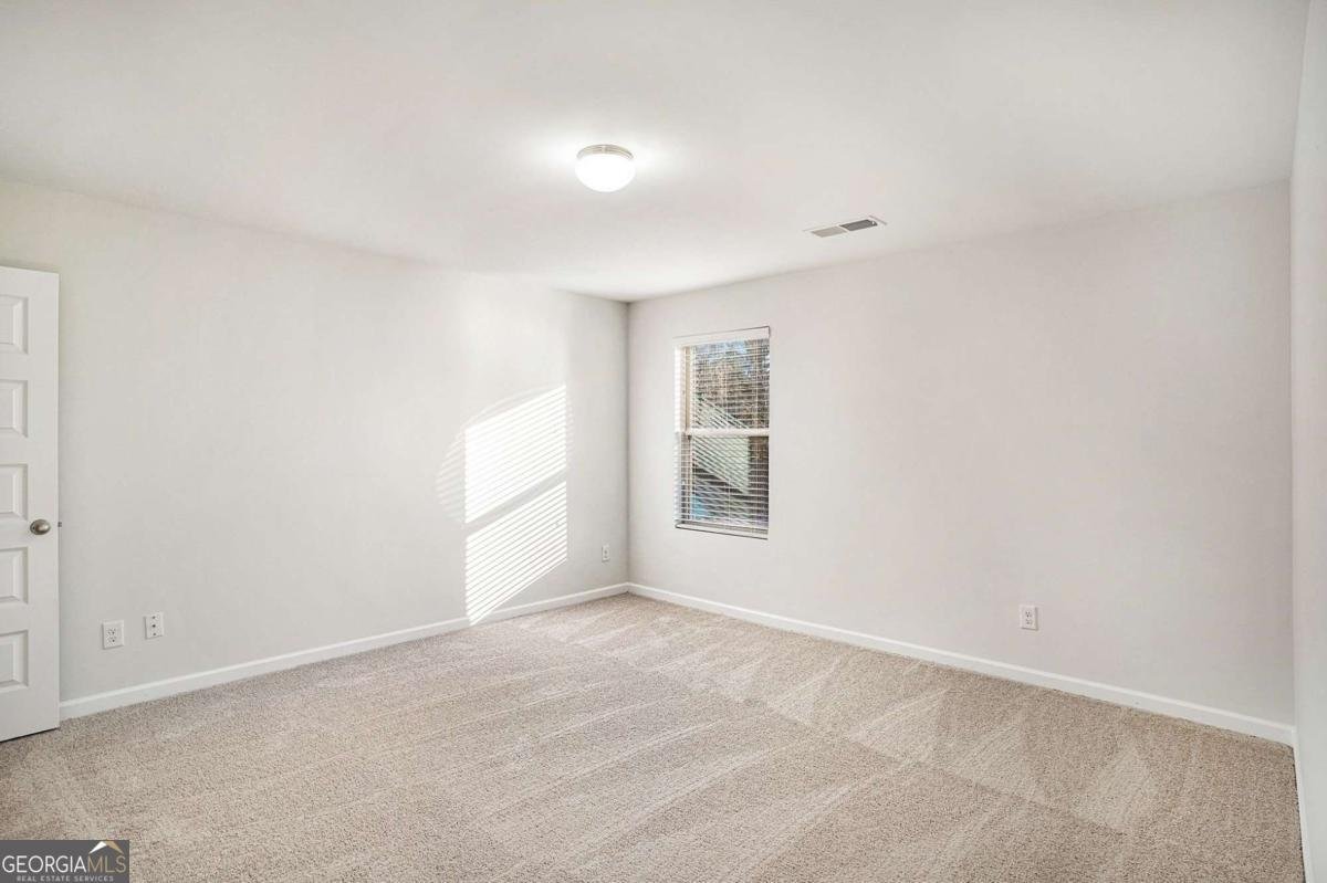 164 Mary Jane Lane Covington - Photo 16