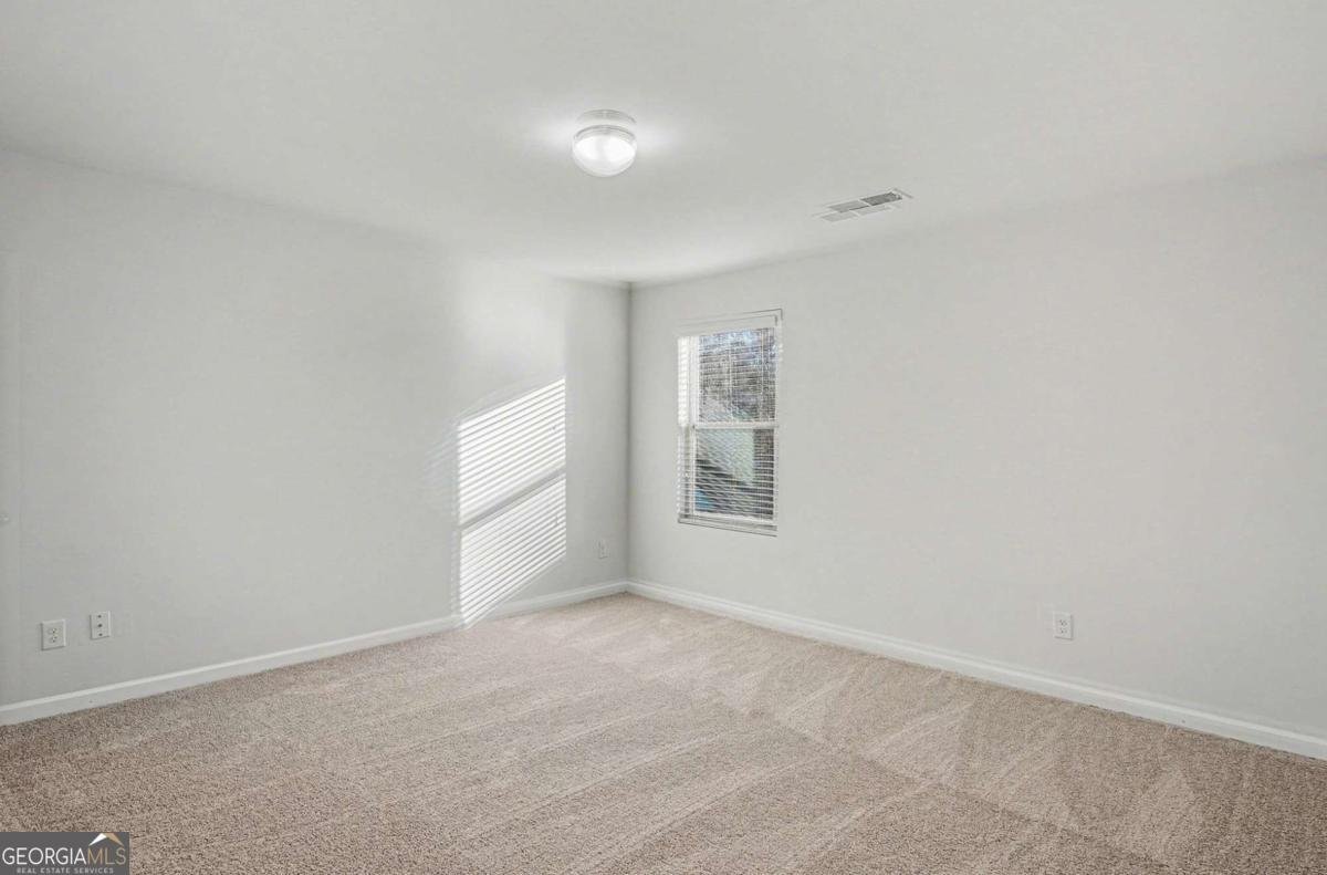 164 Mary Jane Lane Covington - Photo 17