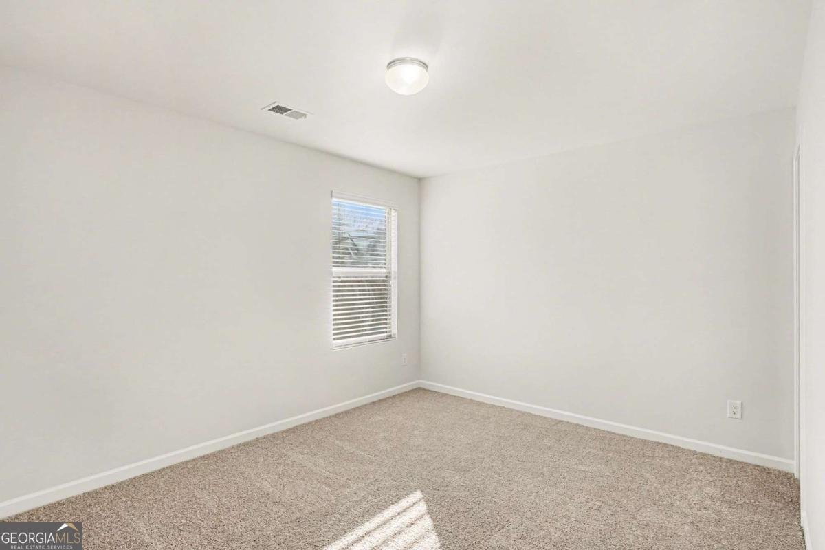 164 Mary Jane Lane Covington - Photo 18