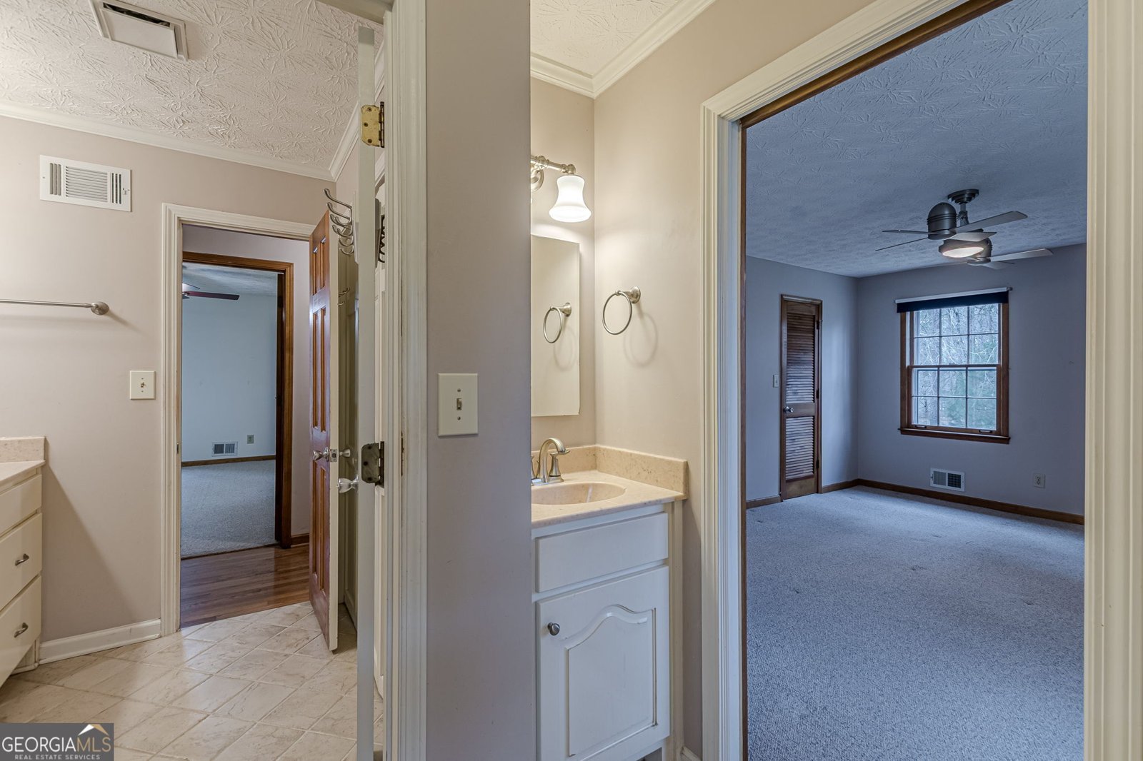 9996 Walden Drive Jonesboro - Photo 37