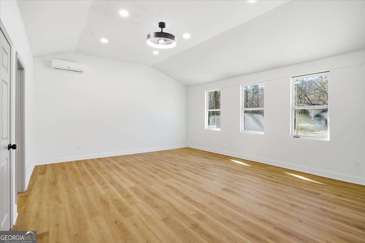 670 Stonehedge Drive Stone Mountain - Photo 13