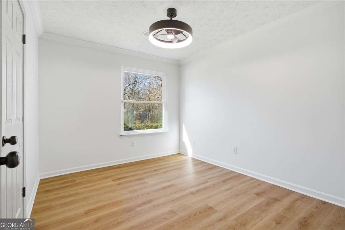 670 Stonehedge Drive Stone Mountain - Photo 18