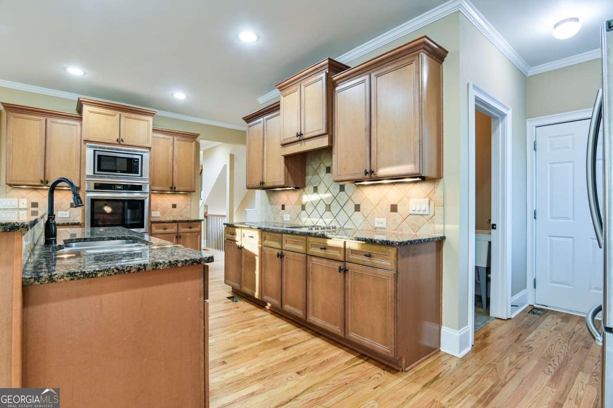 5011 Glen Forrest Drive Flowery Branch - Photo 19