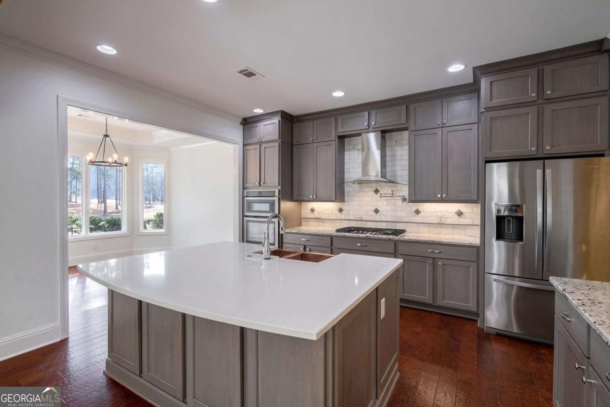 1040 Lake Drive Greensboro - Photo 10