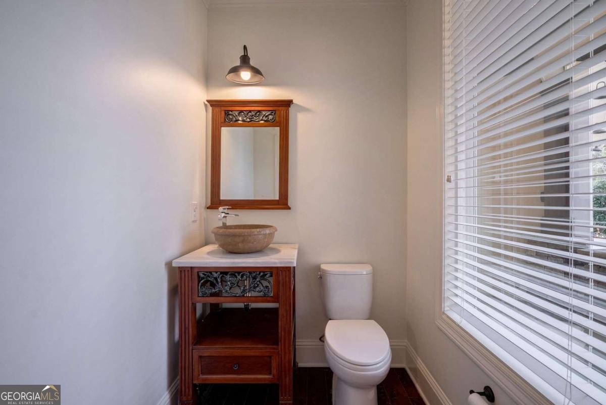 1040 Lake Drive Greensboro - Photo 18