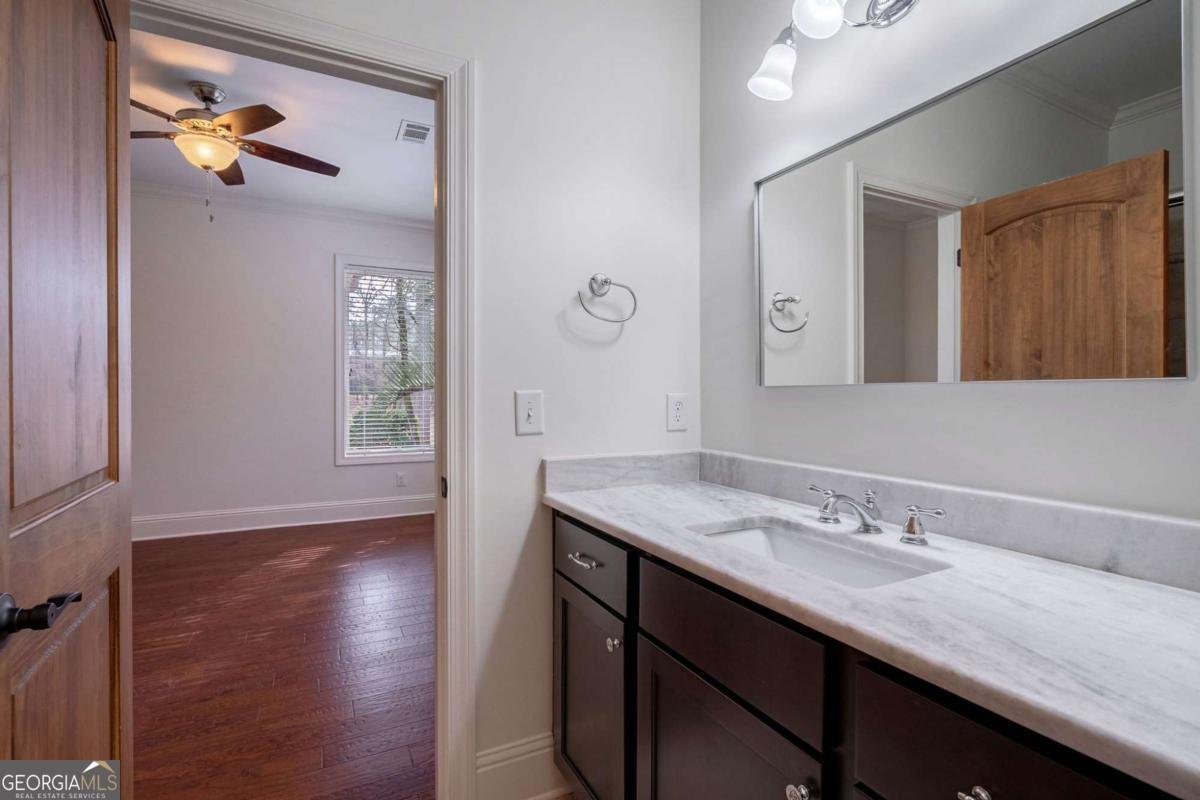 1040 Lake Drive Greensboro - Photo 29