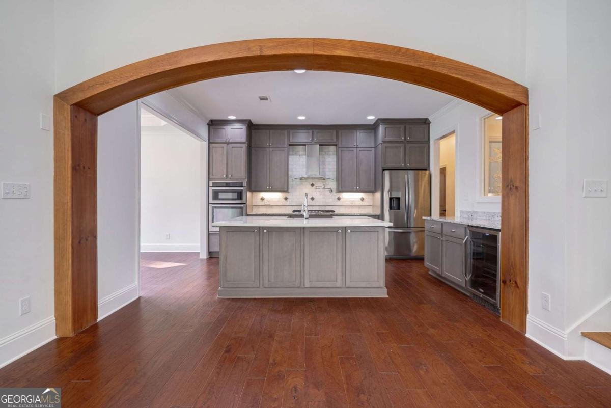 1040 Lake Drive Greensboro - Photo 8