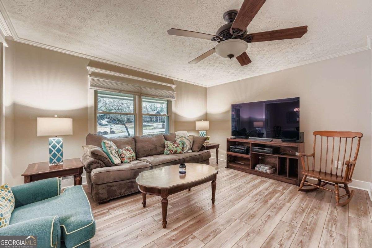 4707 Matterhorn Drive Lilburn - Photo 11