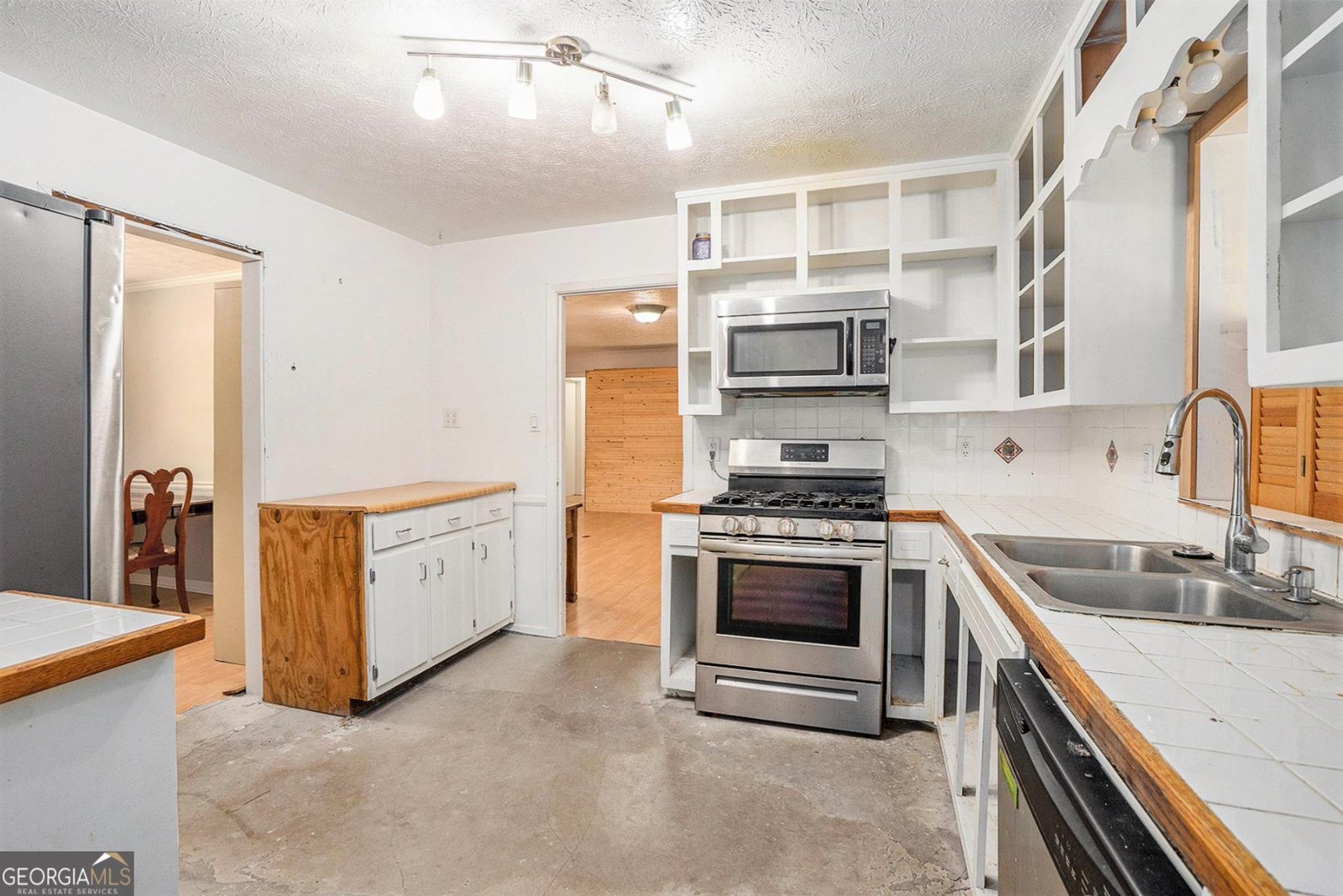 2358 Cannon Hill Road Lilburn - Photo 10