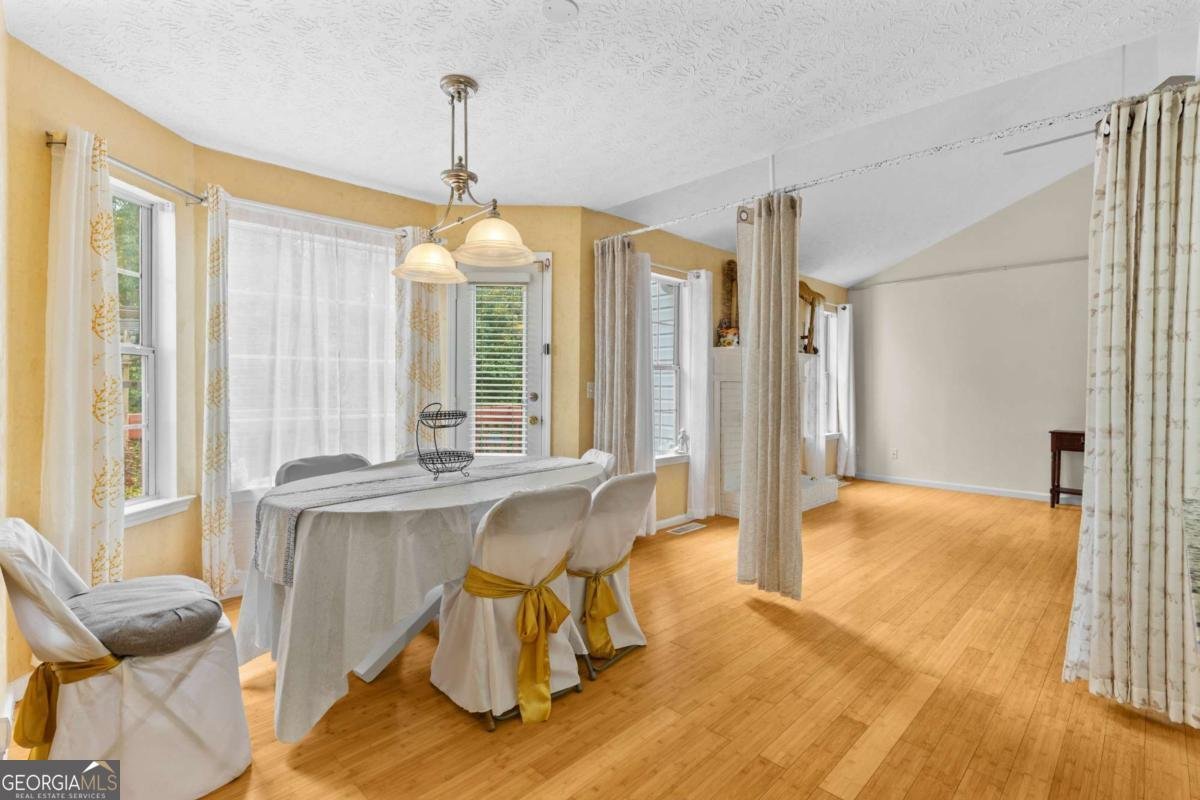 1305 Bramlett Forest Trail Lawrenceville - Photo 6