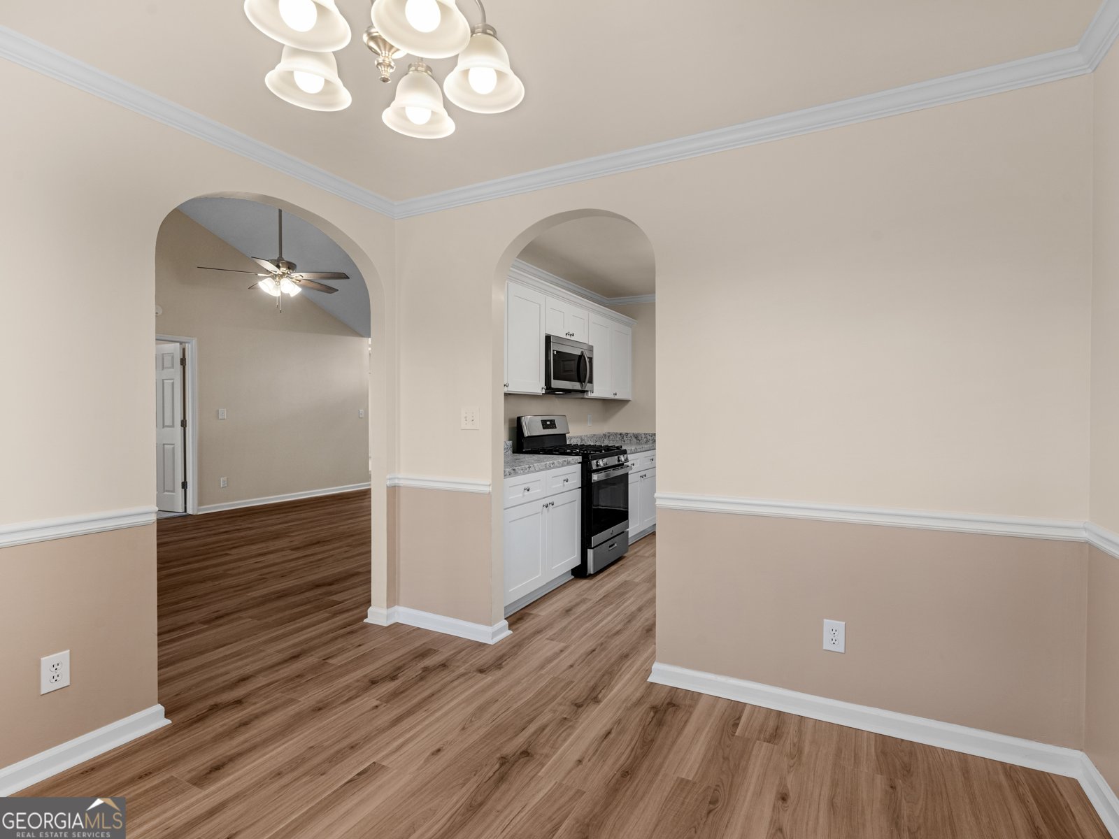 729 Old Stone Court Stockbridge - Photo 13