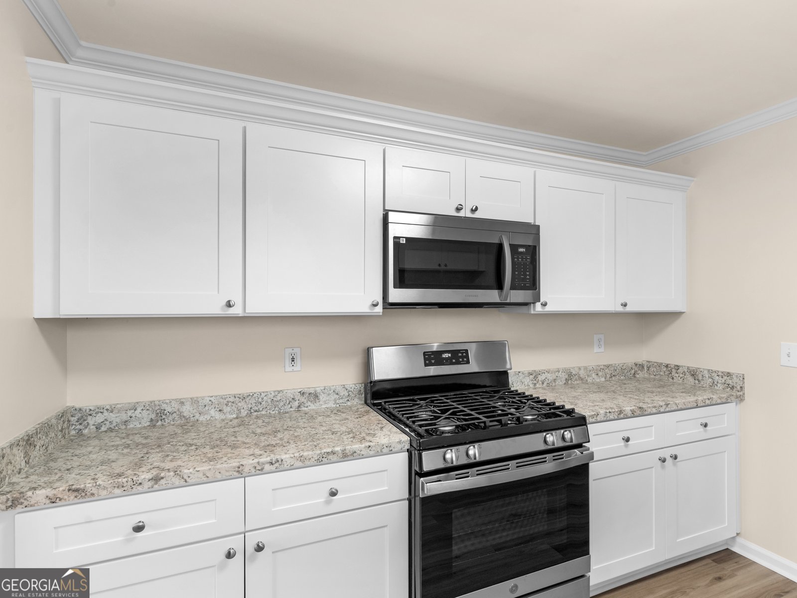 729 Old Stone Court Stockbridge - Photo 14