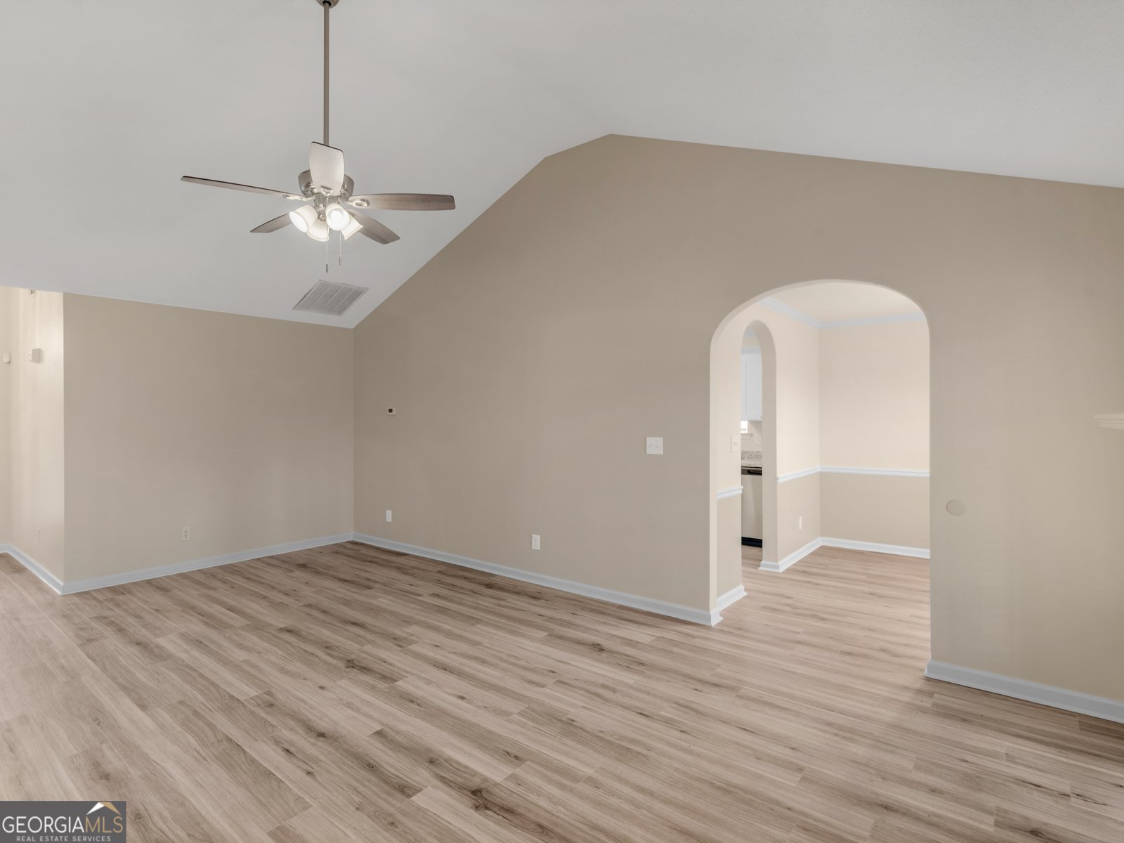 729 Old Stone Court Stockbridge - Photo 7