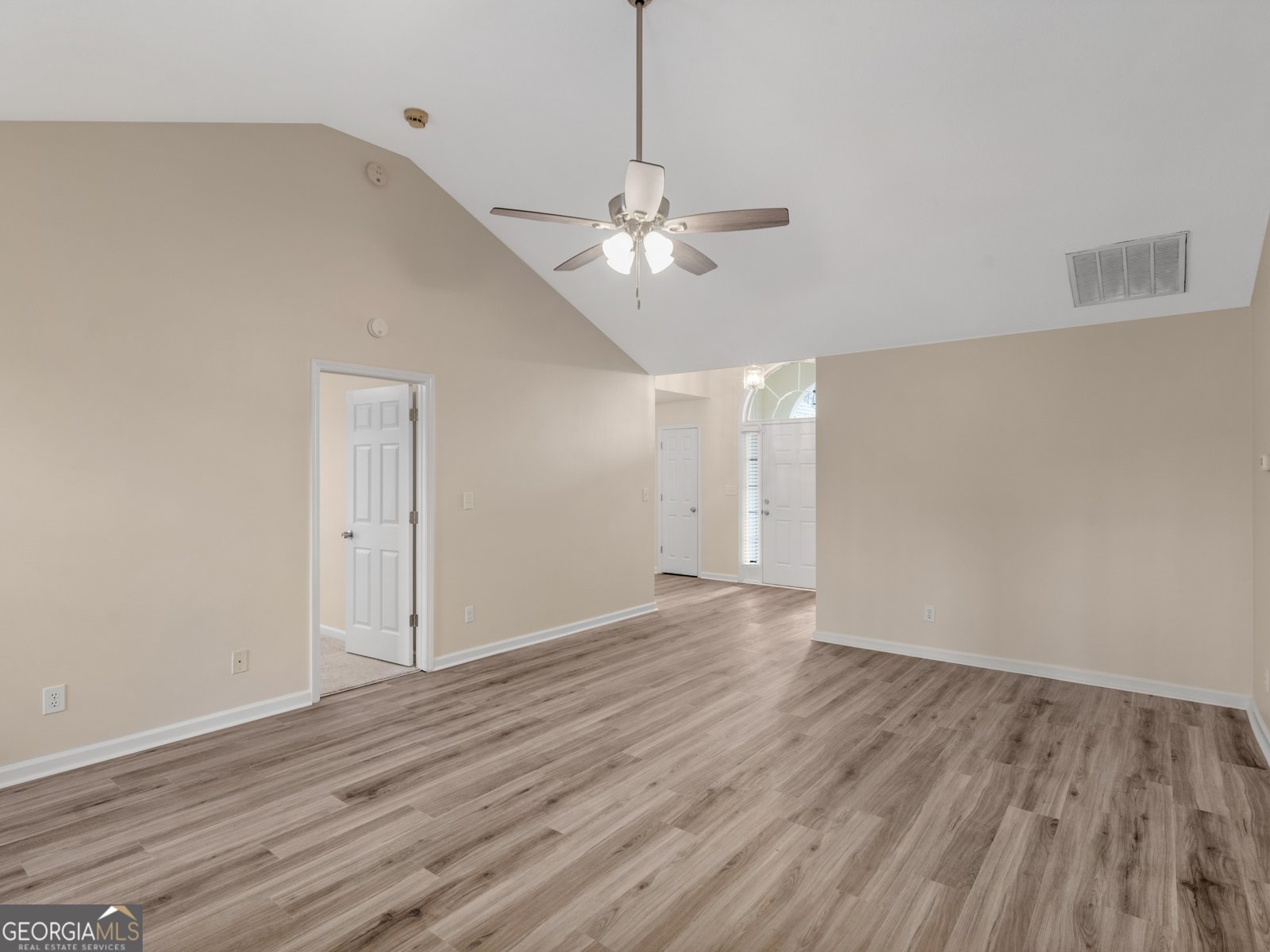 729 Old Stone Court Stockbridge - Photo 8