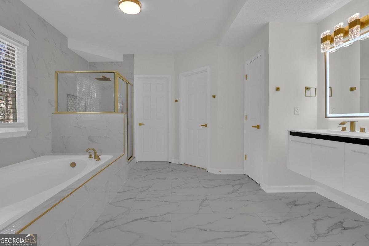 3760 Mountain Cove Road Snellville - Photo 7