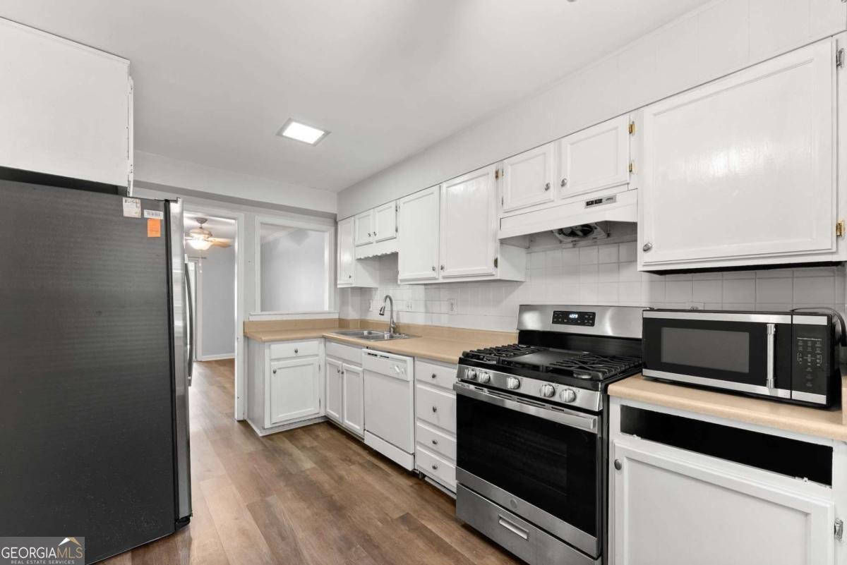 6500 Gaines Ferry Unit H9 Flowery Branch - Photo 10